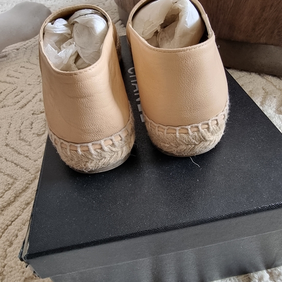 Authentic Chanel espadrilles - Picture 3 of 11